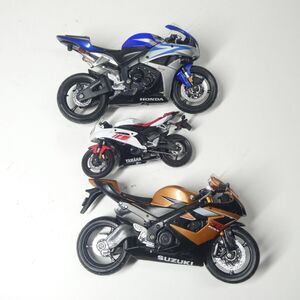 3 Maisto Toy Model Motorcycles Honda Yamaha Suzuki 1:12